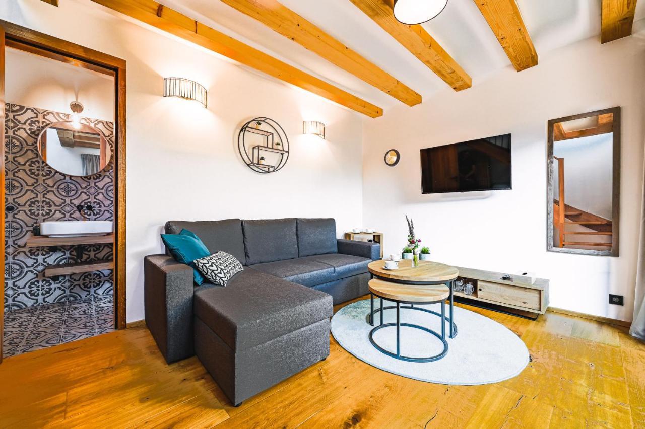 Kafé Ořech Mnichovo Hradiště Extérieur photo